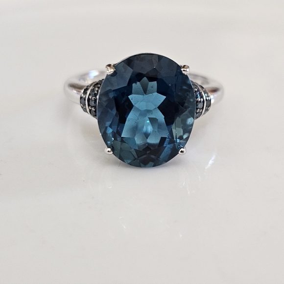 Estate Jewelry - Natural 8.26 Carat London Blue Topaz & Blue Diamond Ring Sterling Silver Sz 7.5!
